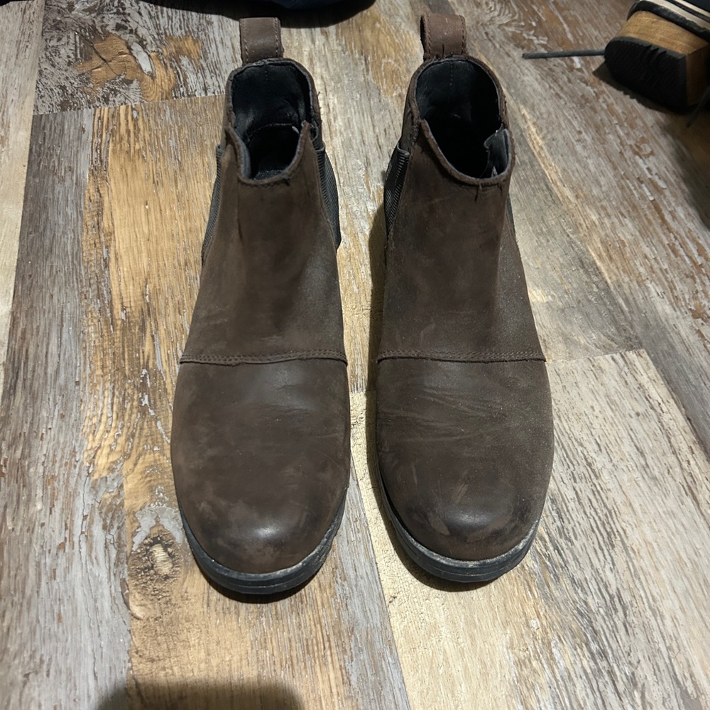 Women’s Sorel booties